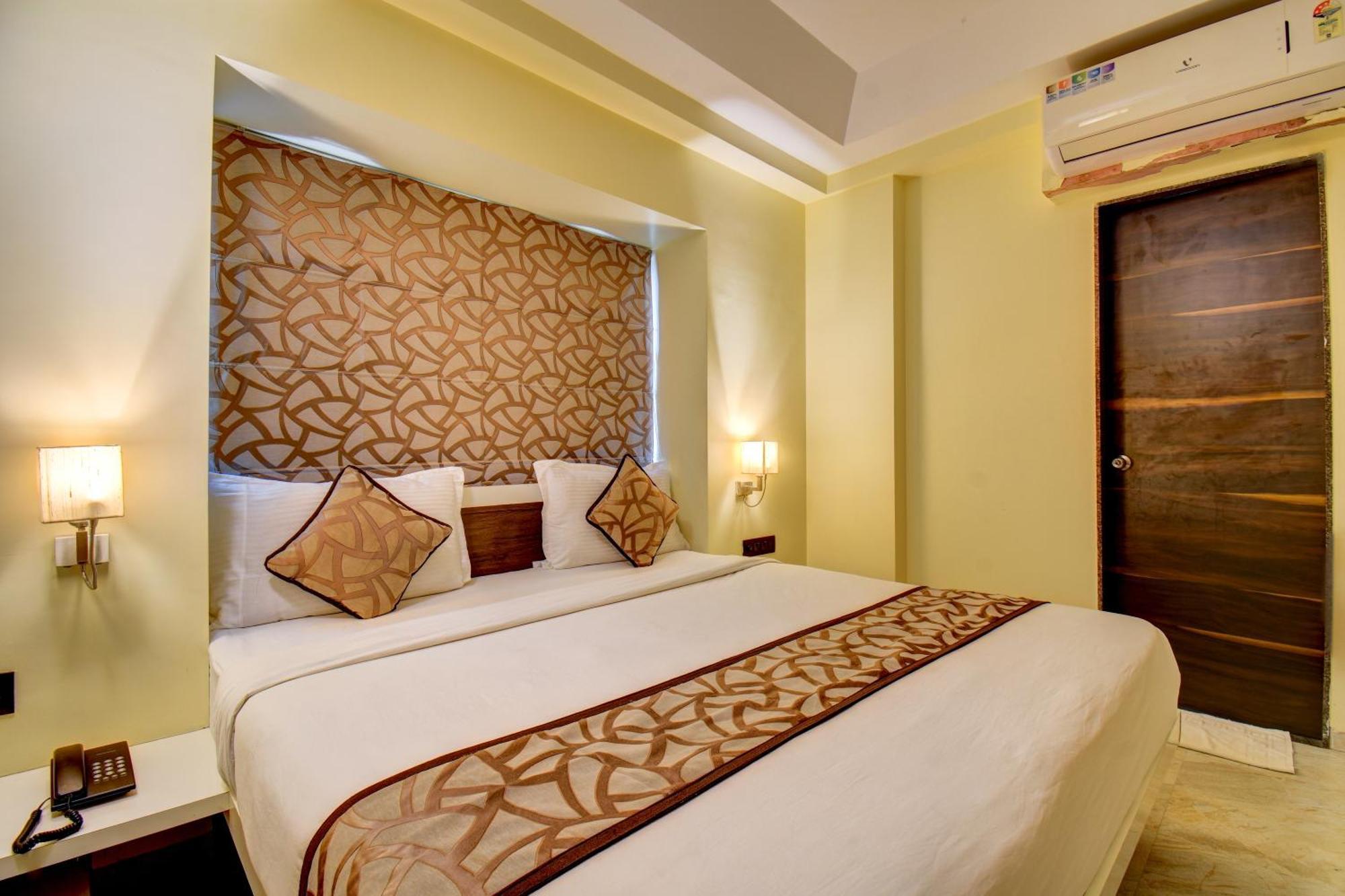 Hotel Deepali Executive Aurangabad  Exterior foto