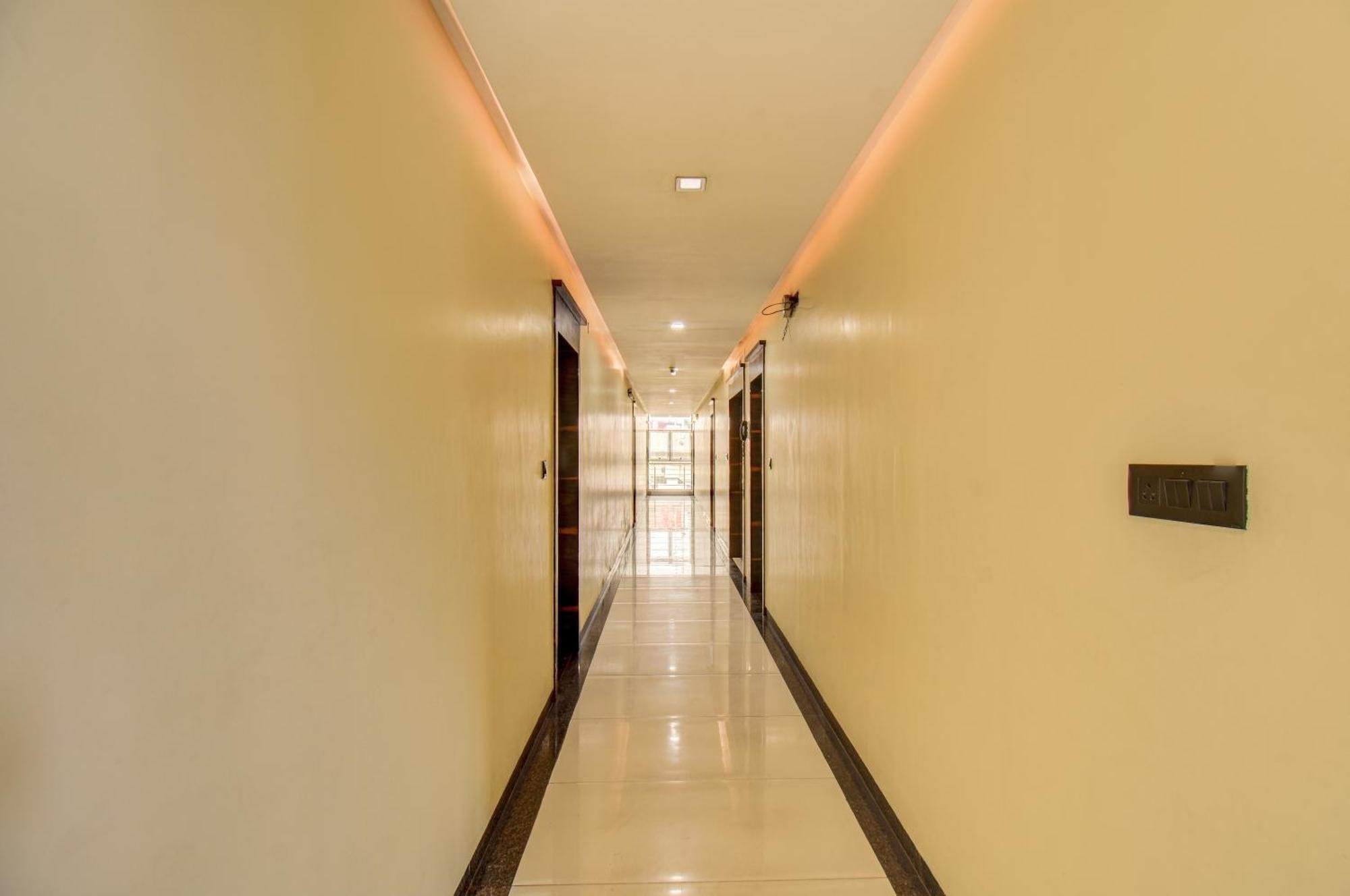 Hotel Deepali Executive Aurangabad  Exterior foto