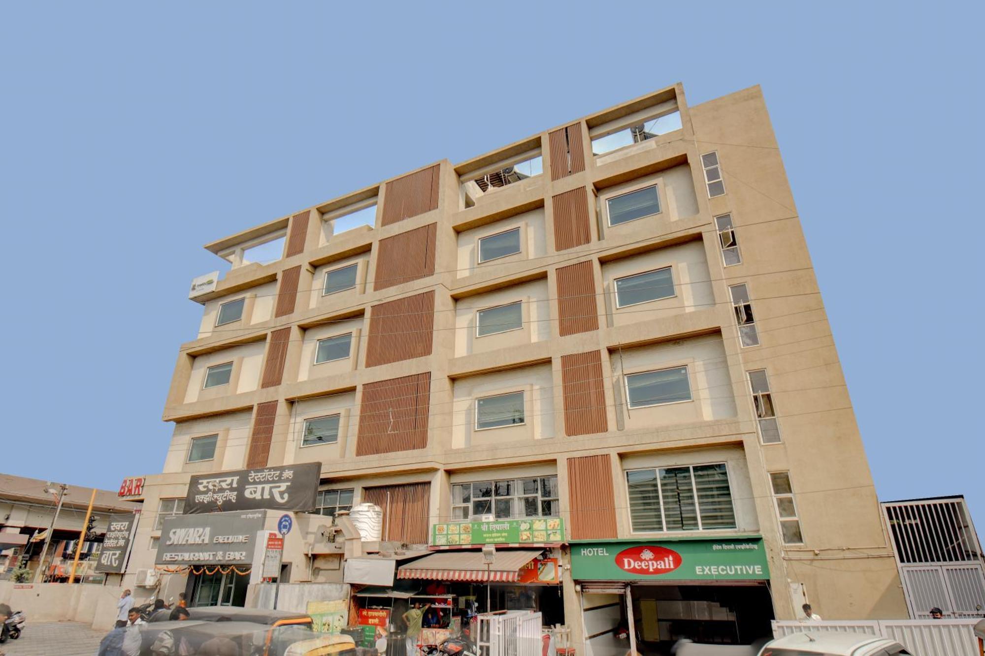 Hotel Deepali Executive Aurangabad  Exterior foto